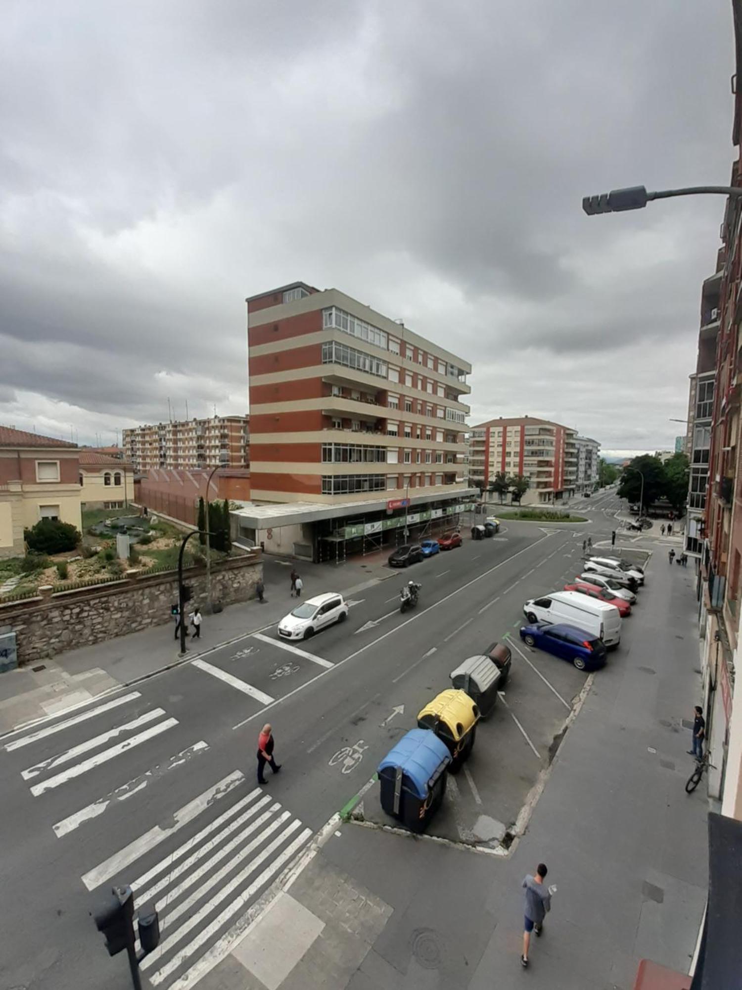 Moderno, Centrico. Perfecto Para Familias. Vitoria-Gasteiz Dış mekan fotoğraf